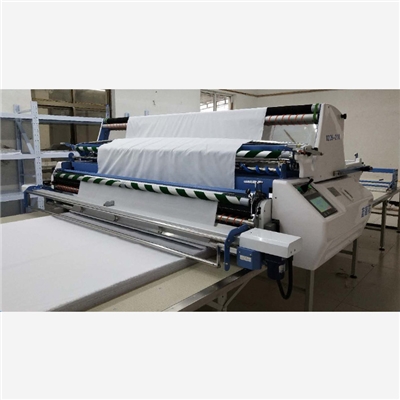Special stretching machine for woven weaving